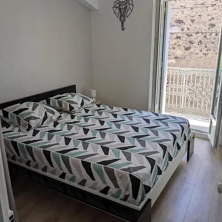 Coeur De Apartment